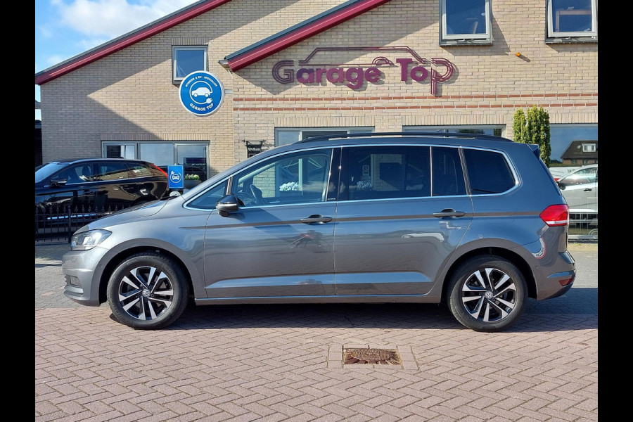 Volkswagen Touran 1.6 TDI Highline 7p | Trekhaak | ACC | 100% onderhouden