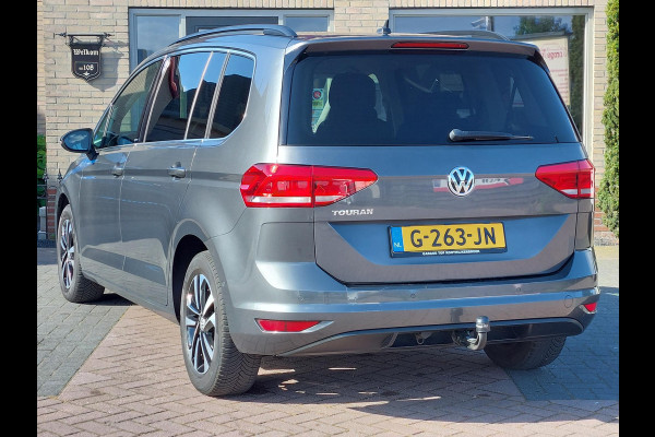 Volkswagen Touran 1.6 TDI Highline 7p | Trekhaak | ACC | 100% onderhouden