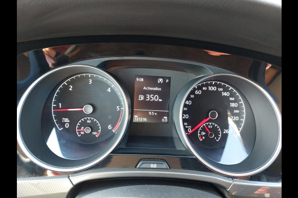 Volkswagen Touran 1.6 TDI Highline 7p | Trekhaak | ACC | 100% onderhouden