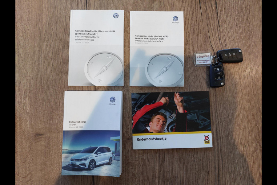 Volkswagen Touran 1.6 TDI Highline 7p | Trekhaak | ACC | 100% onderhouden