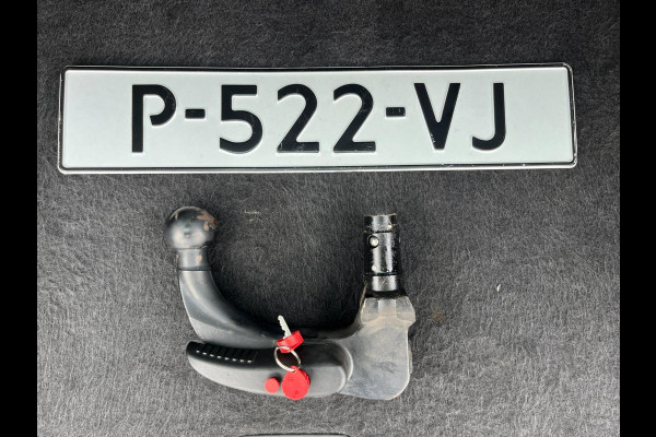 Seat León ST 1.5 TSI Xcellence AFN. TREKHAAK / VIRTUAL COCKPIT / CAMERA / KEYLESS / CARPLAY