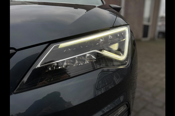 Seat León ST 2.0 TSI CUPRA R 300PK / VOL OPTIES / PANO DAK / ALCANTARA / ACC / BEATS AUDIO / VIRTUAL COCKP / 4-WHEEL