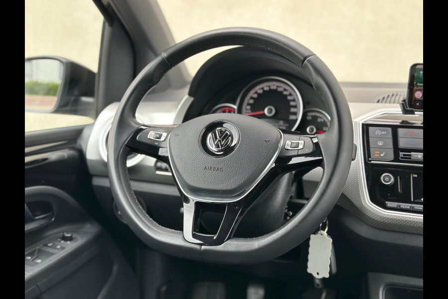 Volkswagen High up! 1.0 TSI BMT Clima Stoelverw 17'' Black
