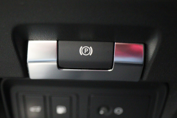 Land Rover Range Rover Evoque 1.5 P300e AWD R-Dynamic SE Panoramadak, Black Pack, Meridian Audio, ACC, Apple Carplay, Camera