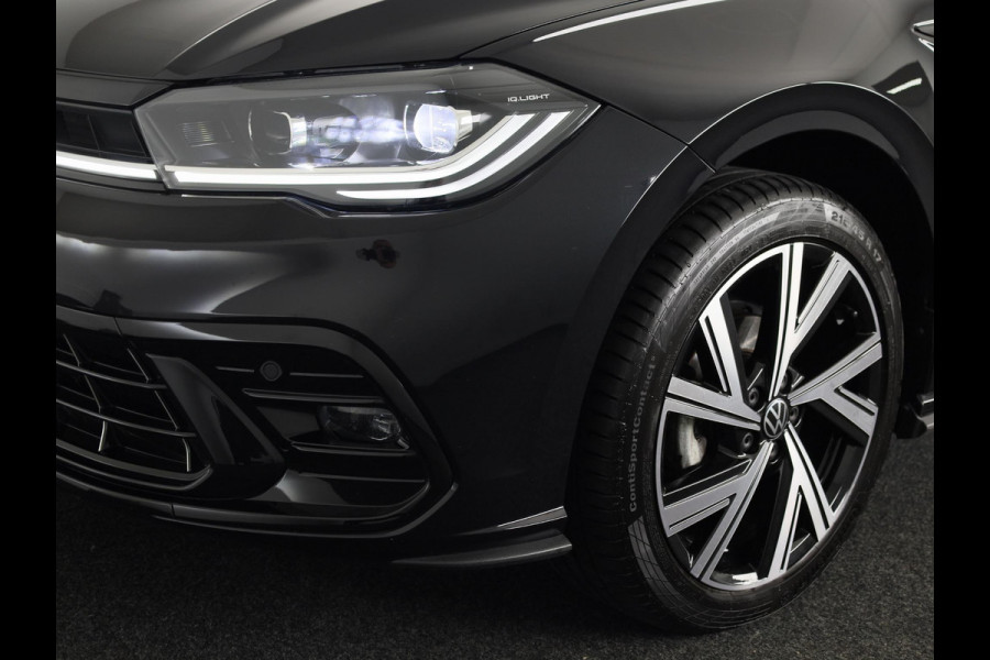Volkswagen Polo 1.0 TSI R-Line 95PK Automaat (DSG) | Panorama dak | IQ Matrix led koplampen | Navigatie | Parkeercamera | Stoelverwarming | 17" LM velgen |