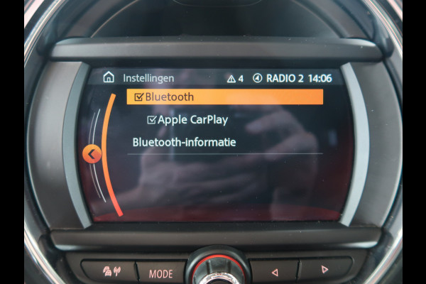 MINI Cooper 1.5 136pk Business Edition 5-drs. SCHUIFDAK/HARMANKARDON/HUD/CARPLAY/STOELVERWARMING