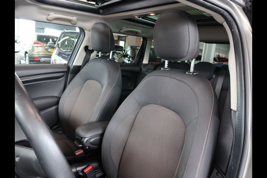 MINI Cooper 1.5 136pk Business Edition 5-drs. SCHUIFDAK/HARMANKARDON/HUD/CARPLAY/STOELVERWARMING