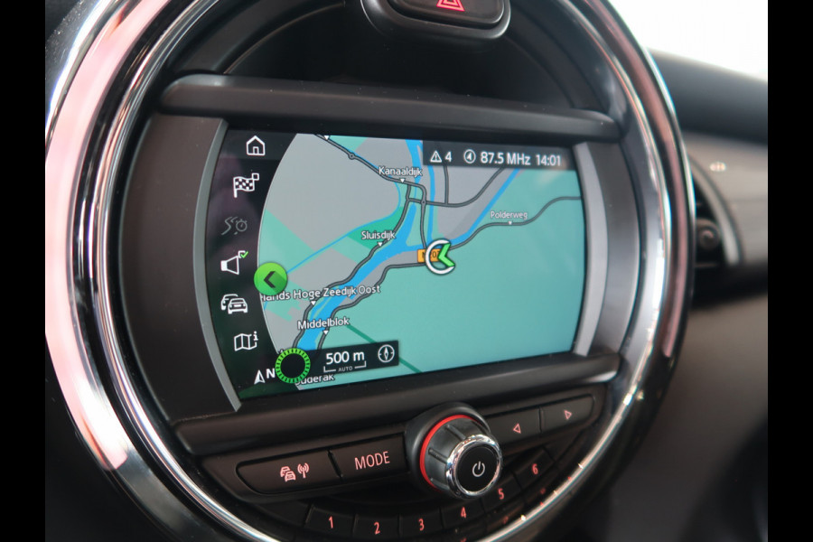 MINI Cooper 1.5 136pk Business Edition 5-drs. SCHUIFDAK/HARMANKARDON/HUD/CARPLAY/STOELVERWARMING