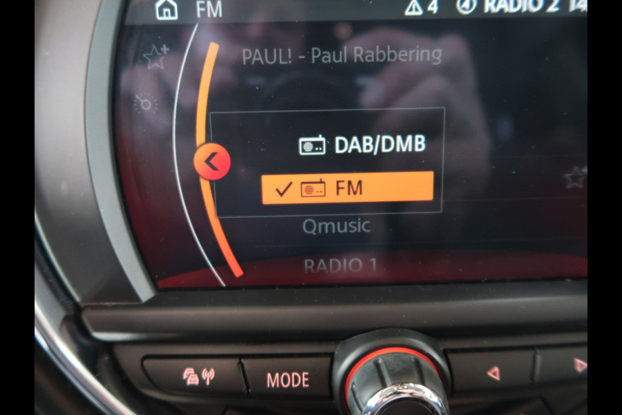 MINI Cooper 1.5 136pk Business Edition 5-drs. SCHUIFDAK/HARMANKARDON/HUD/CARPLAY/STOELVERWARMING