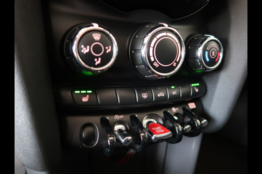 MINI Cooper 1.5 136pk Business Edition 5-drs. SCHUIFDAK/HARMANKARDON/HUD/CARPLAY/STOELVERWARMING