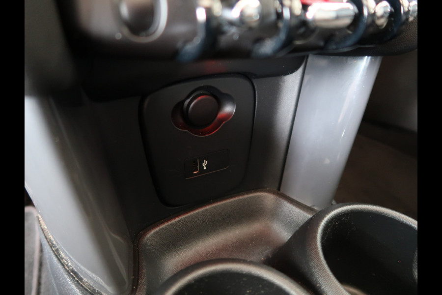 MINI Cooper 1.5 136pk Business Edition 5-drs. SCHUIFDAK/HARMANKARDON/HUD/CARPLAY/STOELVERWARMING