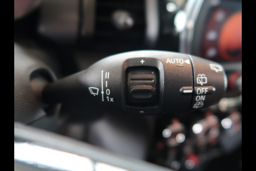 MINI Cooper 1.5 136pk Business Edition 5-drs. SCHUIFDAK/HARMANKARDON/HUD/CARPLAY/STOELVERWARMING