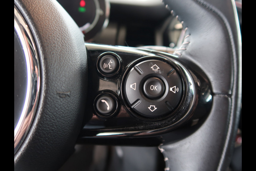 MINI Cooper 1.5 136pk Business Edition 5-drs. SCHUIFDAK/HARMANKARDON/HUD/CARPLAY/STOELVERWARMING