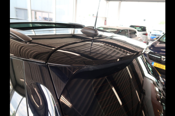 MINI Cooper 1.5 136pk Business Edition 5-drs. SCHUIFDAK/HARMANKARDON/HUD/CARPLAY/STOELVERWARMING