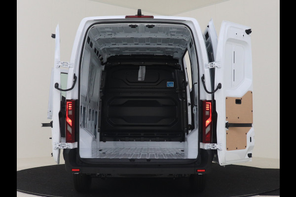 Renault Master T35 150 PK L2H2 EXTRA NIEUW MODEL ( BPM VRIJ ) LED AIRCO ECC CARPLAY CAMERA PARKEERSENSOREN LANE ASSIST 270 GRADEN DEUREN