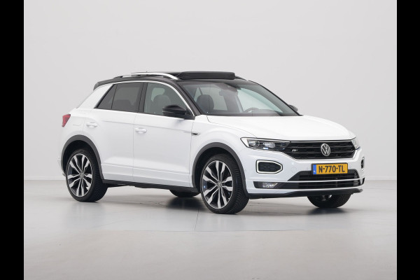 Volkswagen T-Roc 1.5 TSI Sport Business R Navigatie Camera Adaptive Cruise Pano Trekhaak