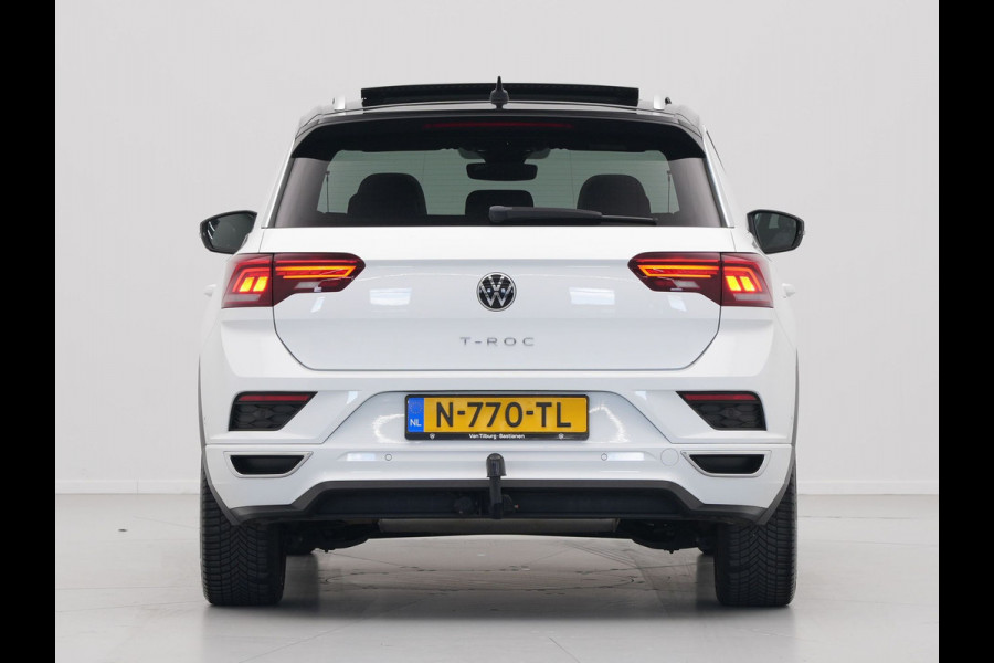 Volkswagen T-Roc 1.5 TSI Sport Business R Navigatie Camera Adaptive Cruise Pano Trekhaak