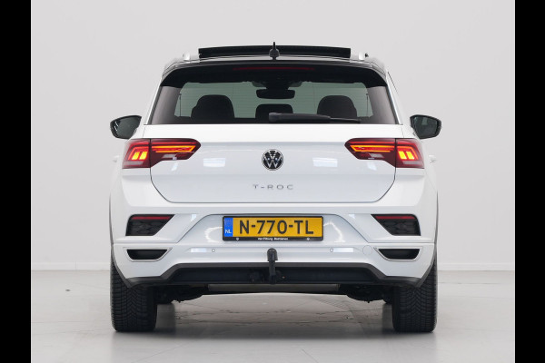 Volkswagen T-Roc 1.5 TSI Sport Business R Navigatie Camera Adaptive Cruise Pano Trekhaak