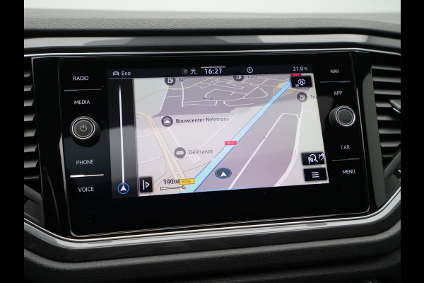 Volkswagen T-Roc 1.5 TSI Sport Business R Navigatie Camera Adaptive Cruise Pano Trekhaak