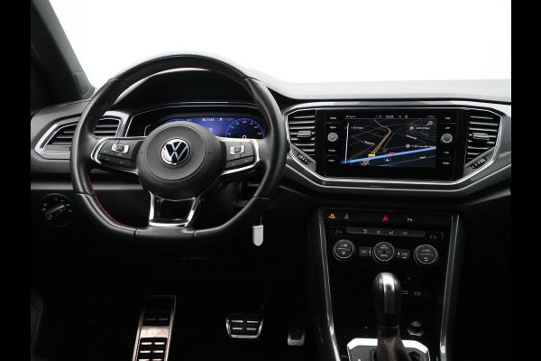Volkswagen T-Roc 1.5 TSI Sport business R Camera Navigatie Acc Carplay