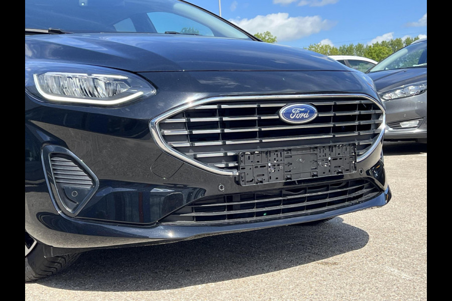 Ford Fiesta 1.0 EcoBoost Hybrid Titanium | Winter Pack | Navigatie | Camera |