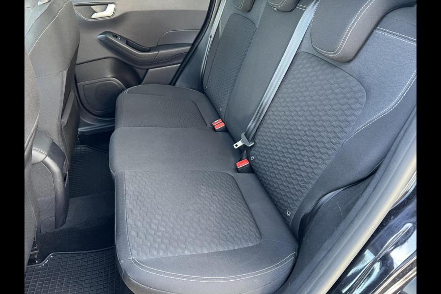 Ford Fiesta 1.0 EcoBoost Hybrid Titanium | Winter Pack | Navigatie | Camera |