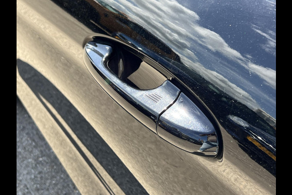 Ford Fiesta 1.0 EcoBoost Hybrid Titanium | Winter Pack | Navigatie | Camera |
