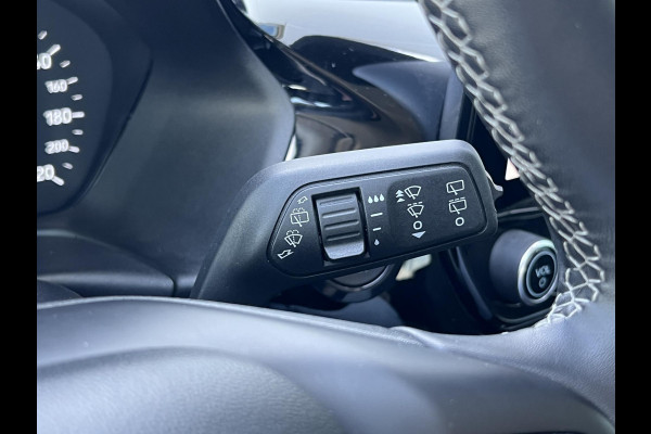 Ford Fiesta 1.0 EcoBoost Hybrid Titanium | Winter Pack | Navigatie | Camera |