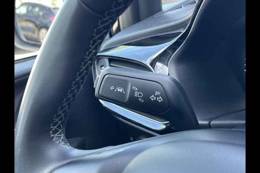 Ford Fiesta 1.0 EcoBoost Hybrid Titanium | Winter Pack | Navigatie | Camera |