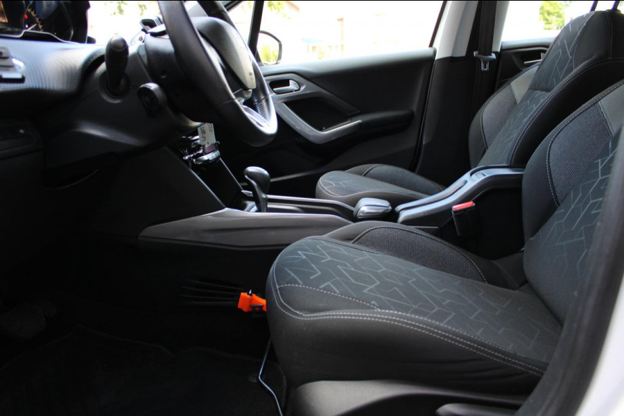 Peugeot 2008 1.2 PureTech Active Automaat Navi Pdc Camera