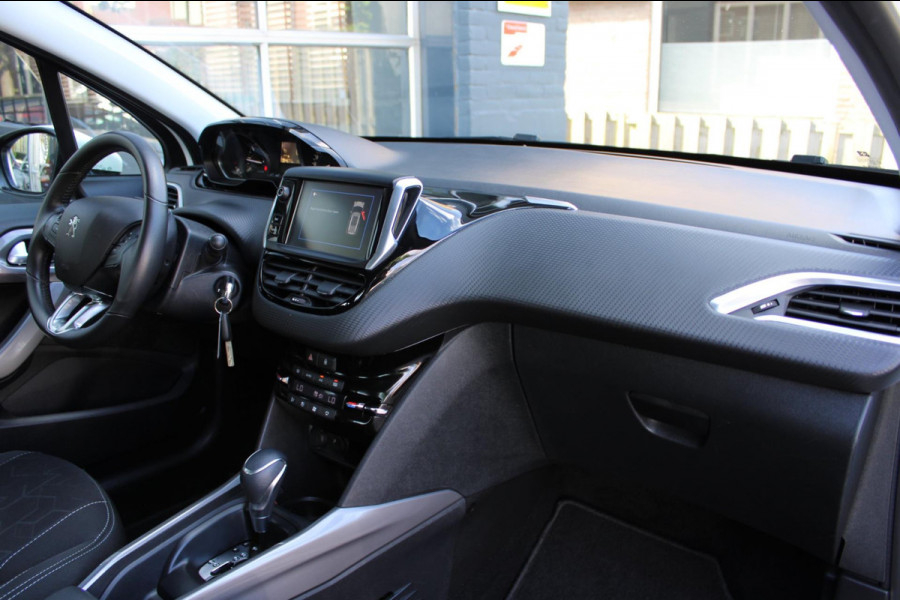 Peugeot 2008 1.2 PureTech Active Automaat Navi Pdc Camera