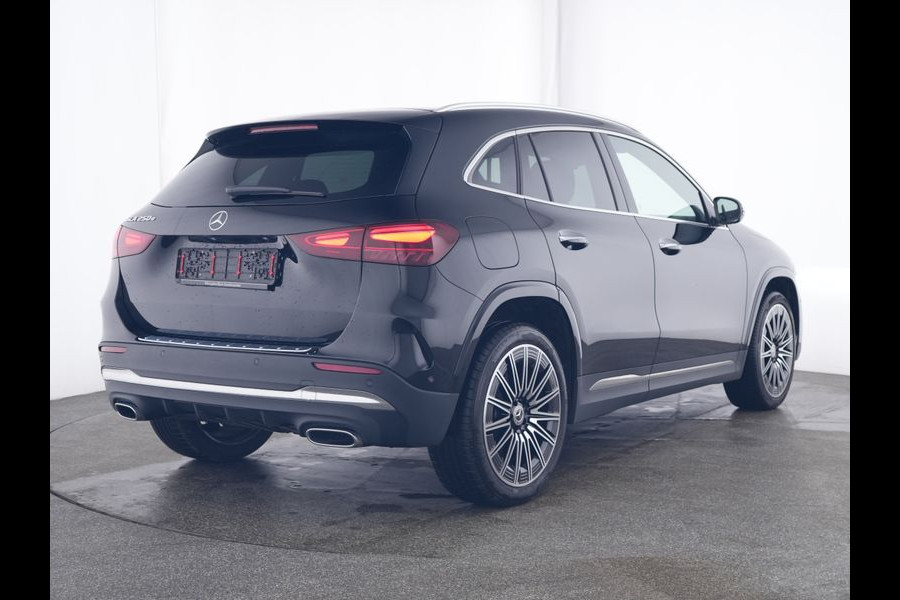Mercedes-Benz GLA 250 e AMG Face Lift Plug-In Hybride | AMG Line Advanced Plus | 20 Inch AMG Velgen Stuur en Stoelverwarming | Inclusief 24 maanden Mercedes-Benz Certified garantie voor Europa.