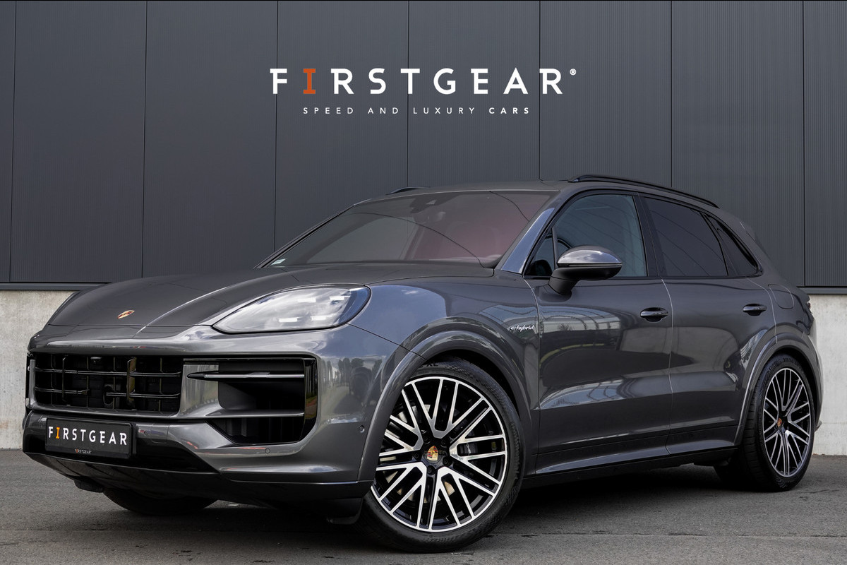 Porsche Cayenne 3.0 E-Hybrid *Sport-Design / Soft-Close / BOSE / Panorama / Head-up / Luchtvering* Porsche Cayenne 3.0 E-Hybrid *Sport-Design / Soft-Close / BOSE / Panorama / Head-up / Luchtvering*