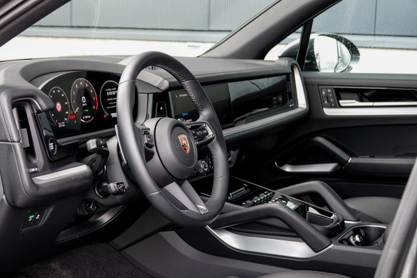 Porsche Cayenne 3.0 E-Hybrid *Sport-Design / Soft-Close / BOSE / Panorama / Head-up / Luchtvering*