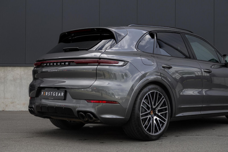 Porsche Cayenne 3.0 E-Hybrid *Sport-Design / Soft-Close / BOSE / Panorama / Head-up / Luchtvering*