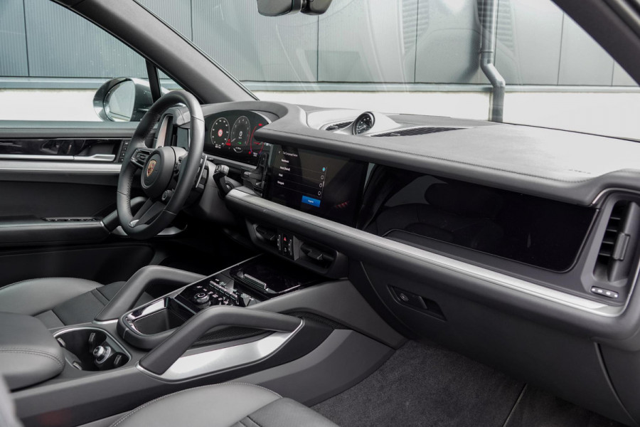 Porsche Cayenne 3.0 E-Hybrid *Sport-Design / Soft-Close / BOSE / Panorama / Head-up / Luchtvering*