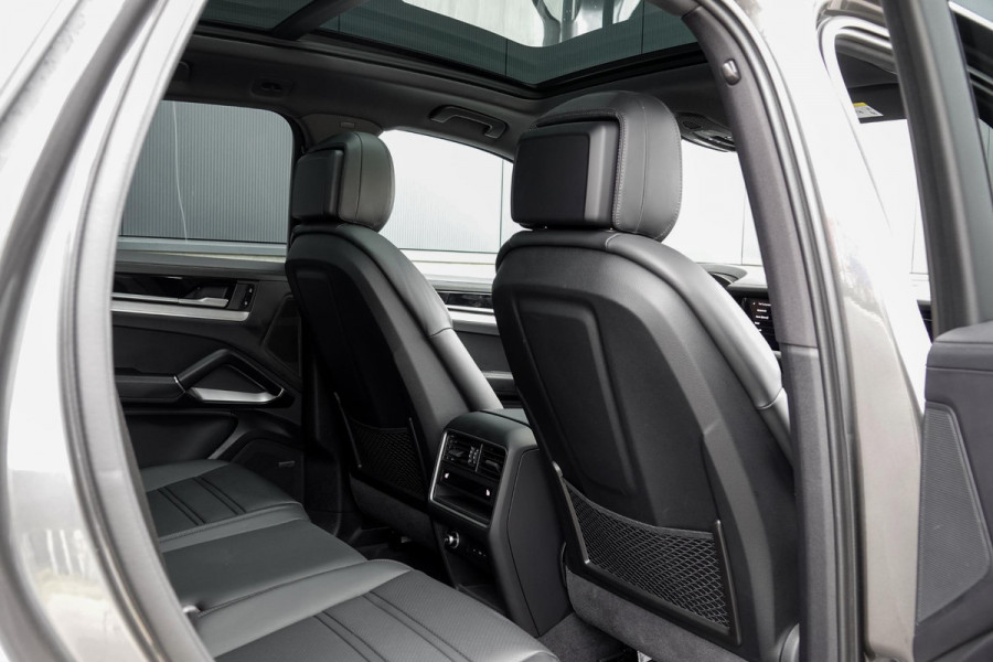 Porsche Cayenne 3.0 E-Hybrid *Sport-Design / Soft-Close / BOSE / Panorama / Head-up / Luchtvering*