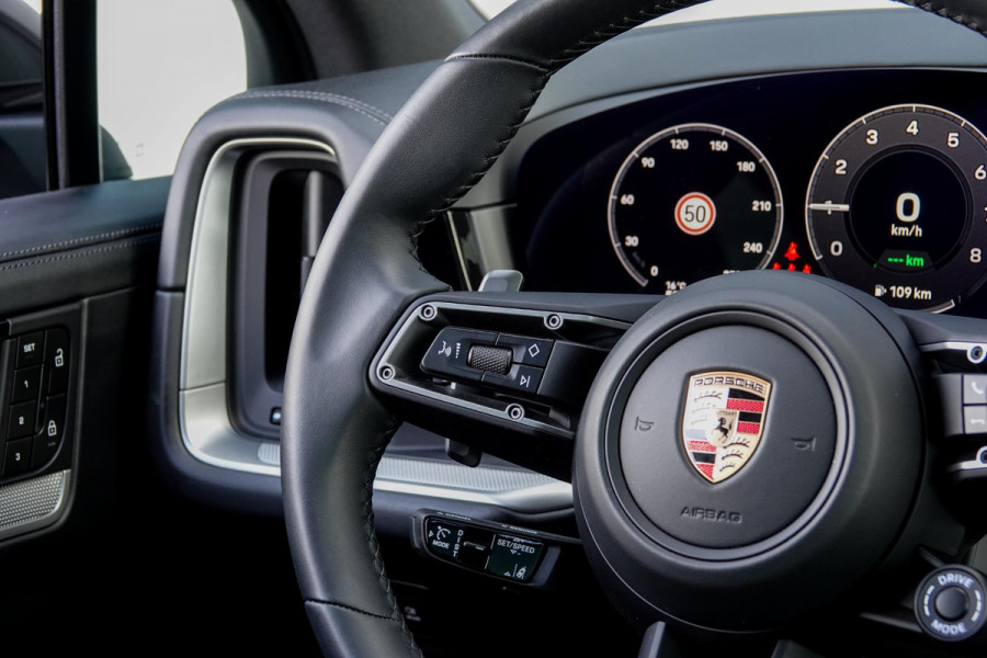 Porsche Cayenne 3.0 E-Hybrid *Sport-Design / Soft-Close / BOSE / Panorama / Head-up / Luchtvering*