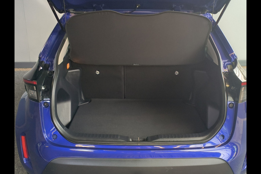 Toyota Yaris Cross 1.5 Hybrid 115 Active + trekhaak Rijklaar + Fabrieksgarantie tot 08-2029 Henk Jongen Auto's in Helmond,  al 50 jaar service zoals 't hoort!