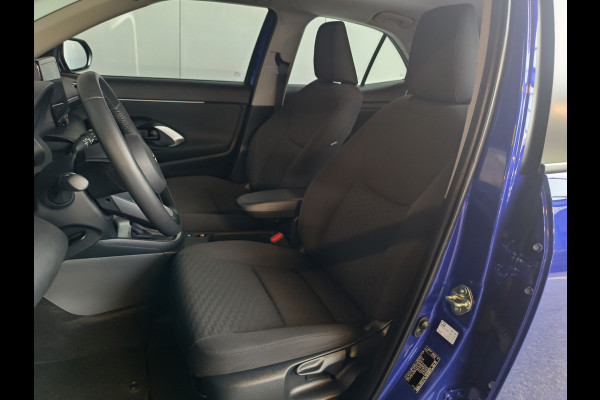 Toyota Yaris Cross 1.5 Hybrid 115 Active + trekhaak Rijklaar + Fabrieksgarantie tot 08-2029 Henk Jongen Auto's in Helmond,  al 50 jaar service zoals 't hoort!