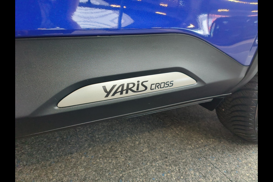 Toyota Yaris Cross 1.5 Hybrid 115 Active + trekhaak Rijklaar + Fabrieksgarantie tot 08-2029 Henk Jongen Auto's in Helmond,  al 50 jaar service zoals 't hoort!