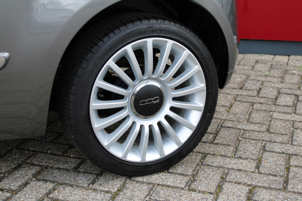 Fiat 500 TwinAir Turbo Lounge | 16" Velgen | Climate Control | Cruise Control Rijdende auto, niet altijd aanwezig.