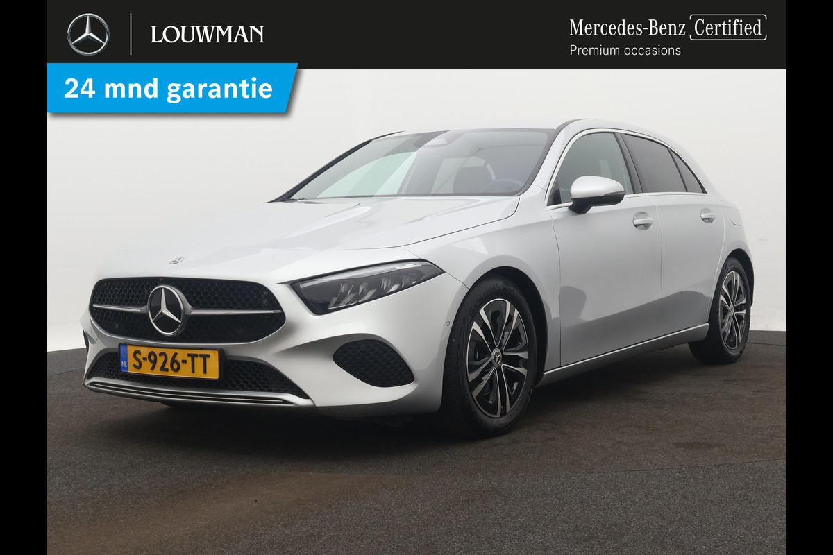 Mercedes-Benz A-Klasse 180 Business Line | Achteruitrijcamera | Navigatie | Lederen bekleding | Dodehoek Ass. | Stoelverwarming | Inclusief 24 maanden MB Certified garantie voor Europa. Mercedes-Benz A-Klasse 180 Business Line | Achteruitrijcamera | Navigatie | Lederen bekleding | Dodehoek Ass. | Stoelverwarming | Inclusief 24 maanden MB Certified garantie voor Europa.