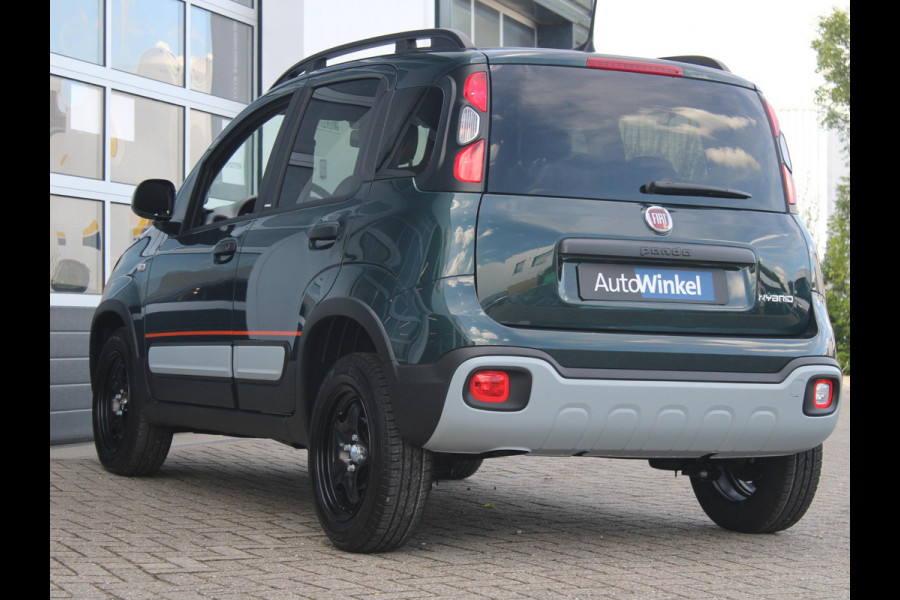 Fiat Panda Hybrid Garmin Cross | Clima | Priv. glass | Dakrails | 5-Persoons | Apple Carplay | Verde Foresta | Pack Garmin