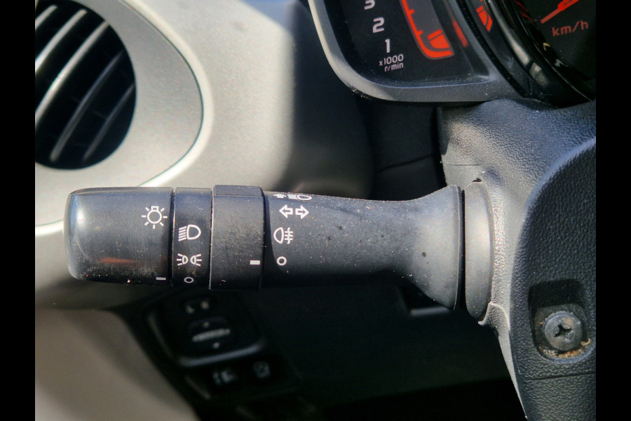 Citroën C1 1.0 e-VTi Feel CARPLAY / CAMERA / AIRCO