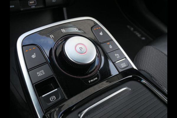 Kia e-Niro Edition 64 kWh | 3 Fase | Stoel/Stuurverwarming | Keyless | Navi | Carplay |