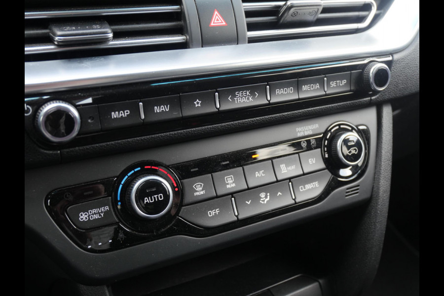 Kia e-Niro Edition 64 kWh | 3 Fase | Stoel/Stuurverwarming | Keyless | Navi | Carplay |