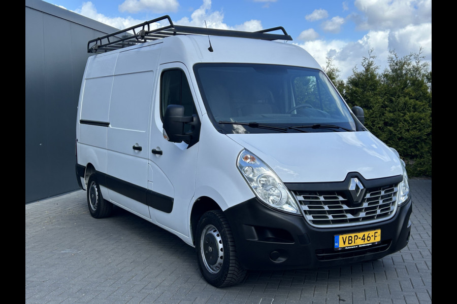 Renault Master T35 2.3 dCi 131 PK / L2H2 / 1e EIG. / AIRCO / CRUISE / NAVI / IMPERIAAL / TREKHAAK