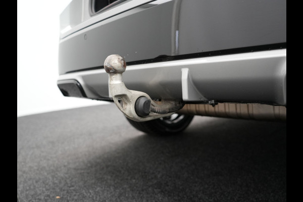 BMW X1 xDrive30e M Sport Plug In Hybrid 326pk PHEV | Trekhaak af Fabriek | Panodak | Adaptive Cruise | Widescreen Navi | 360 Camera | Alcantara Sportstoelen Massage & Memory | Harman Kardon |