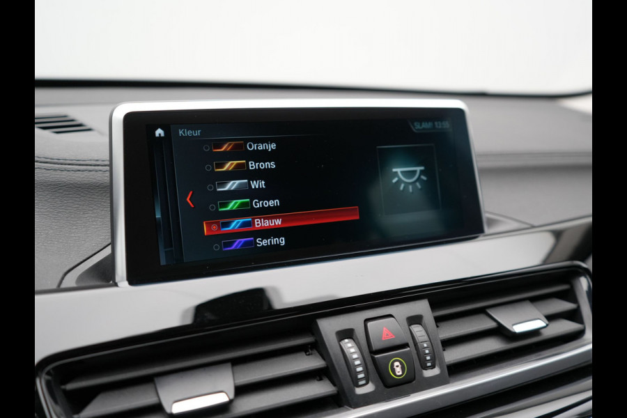 BMW X1 xDrive25e Sportline Plug In Hybrid 220pk PHEV | Camera | Sportstoelen Verwamd | Navi Prof | DAB | 18"L.M | LED Koplampen |